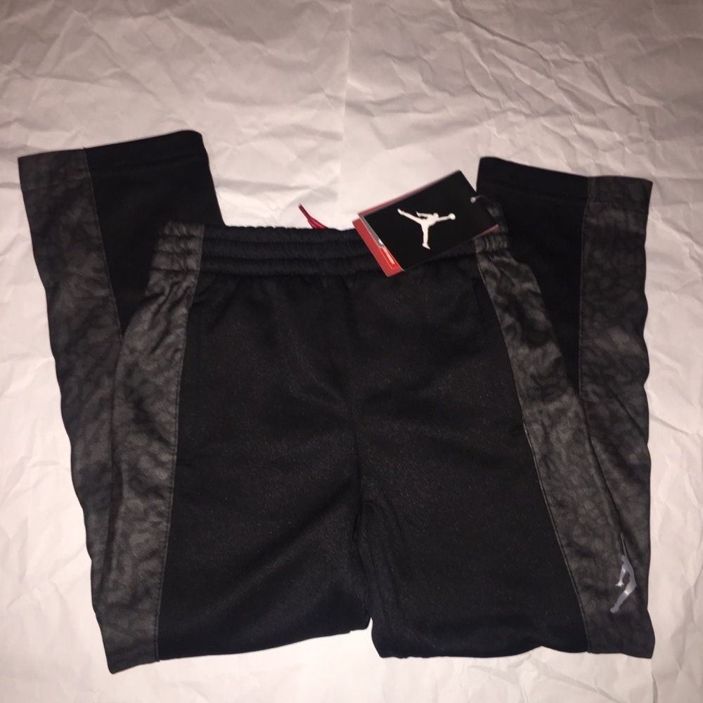 Jordan therma fit pants BOYS size 6